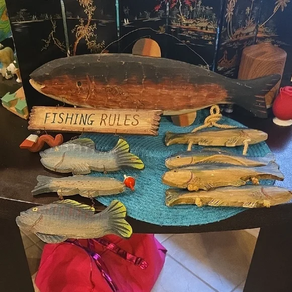 Handcrafted Wooden Fish Decor Set - Picture 1 of 5